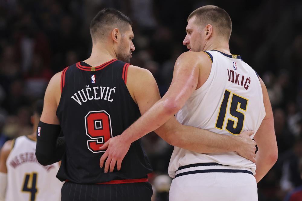 在激烈的足 在激烈的足