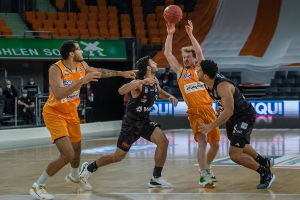 西部整体格 西部整体格