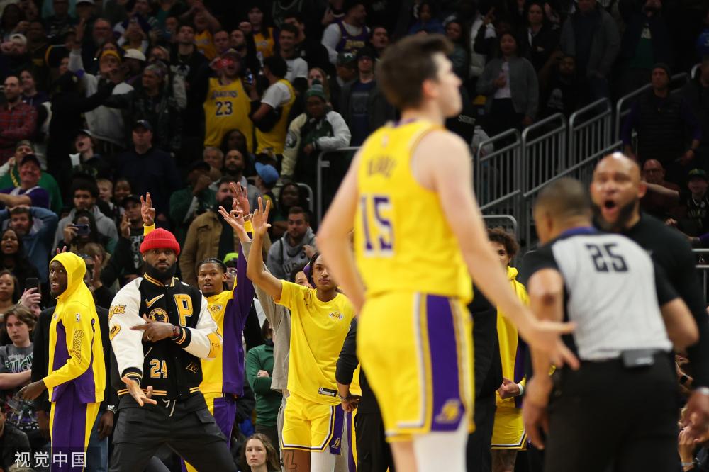 也影响了球 也影响了球