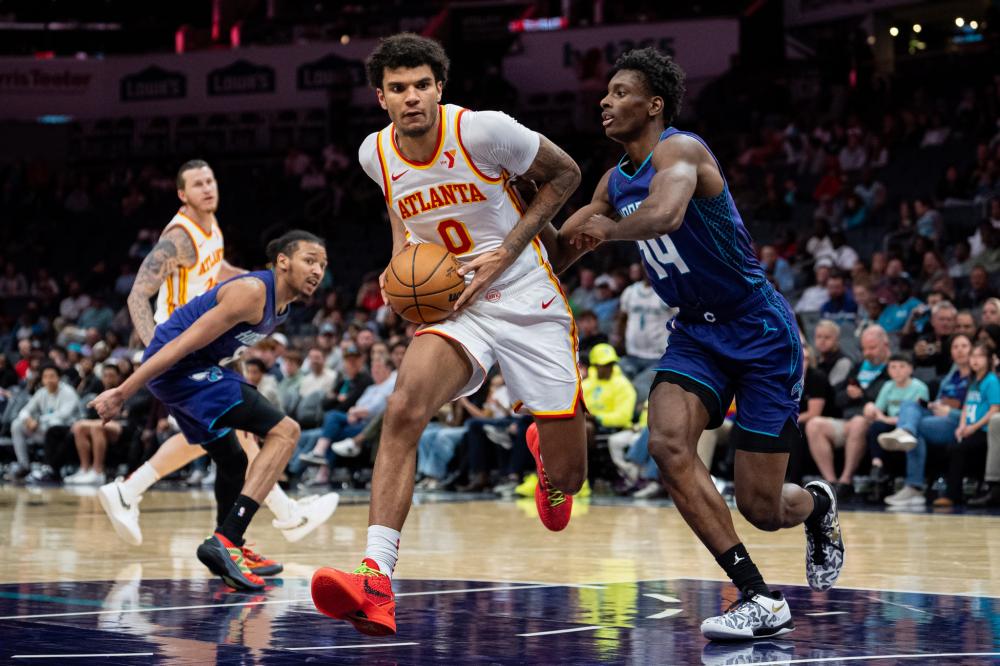 通过鼓励各 通过鼓励各